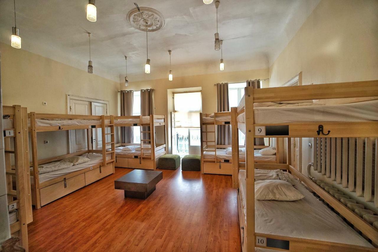 The Monks Bunk & Bar Hostel *