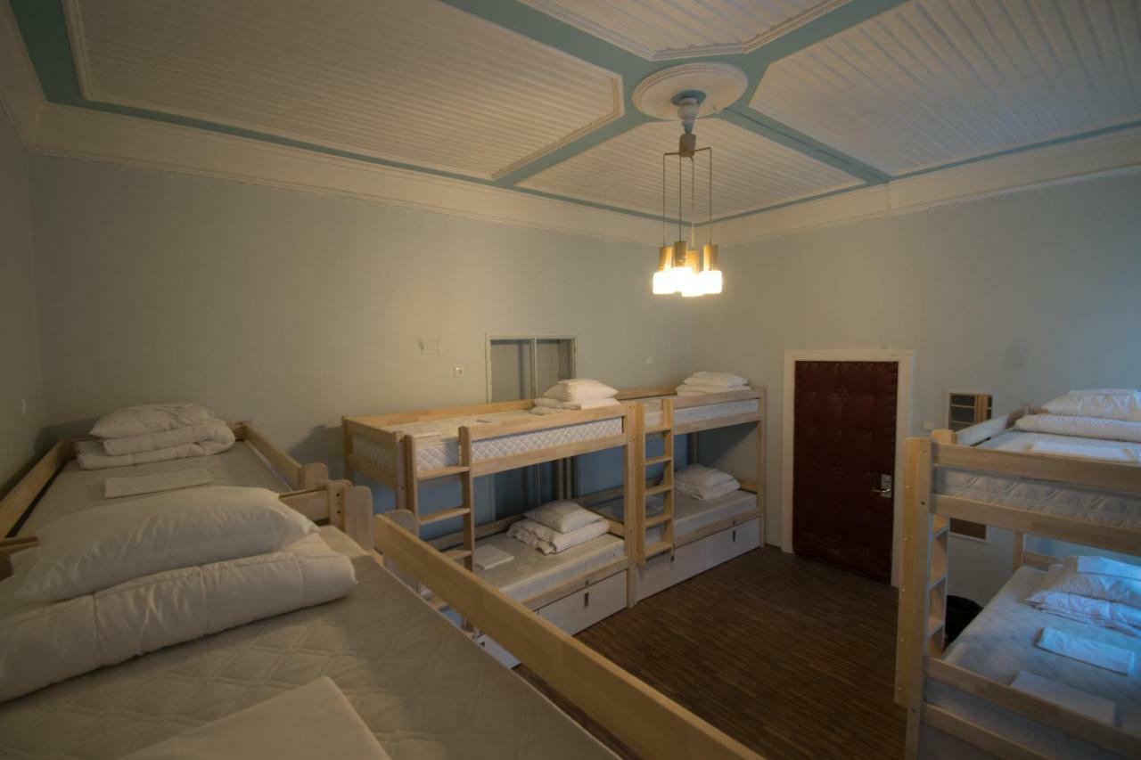 The Monks Bunk & Bar Hostel *